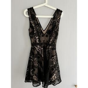 Bebe mini doll dress size 0 prom wedding